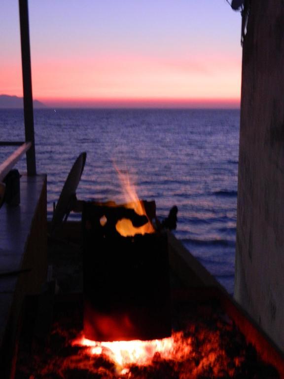 Kibar Apart Pansiyon Kusadası Esterno foto